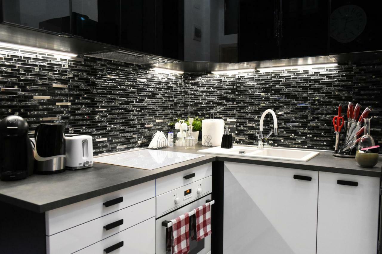 Apartman Modern Design In The Center *