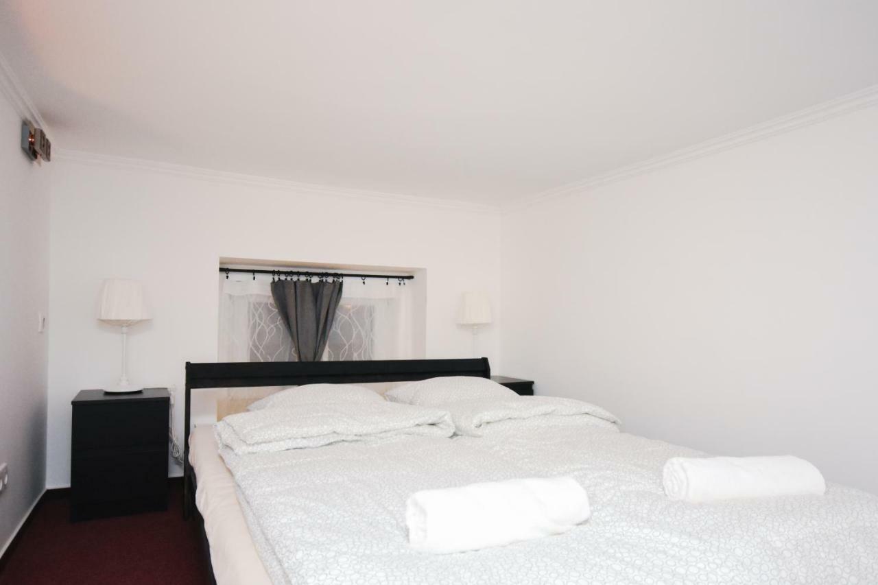 Modern Design In The Center Apartman